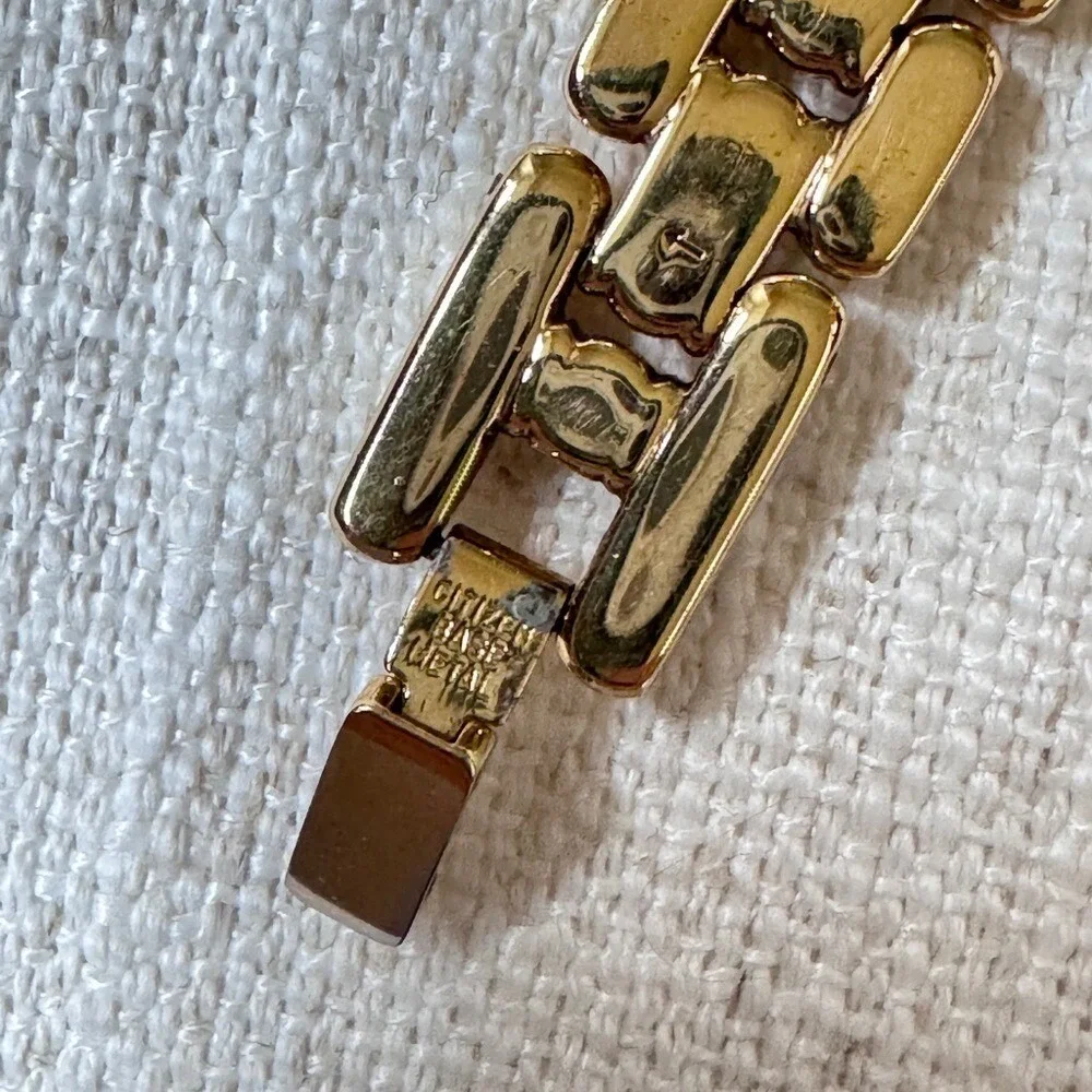 Vintage‎ Pink and Gold Citizen Elegance Watch